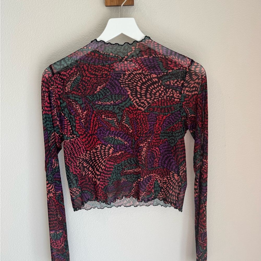 RESA Sheer Crop Top